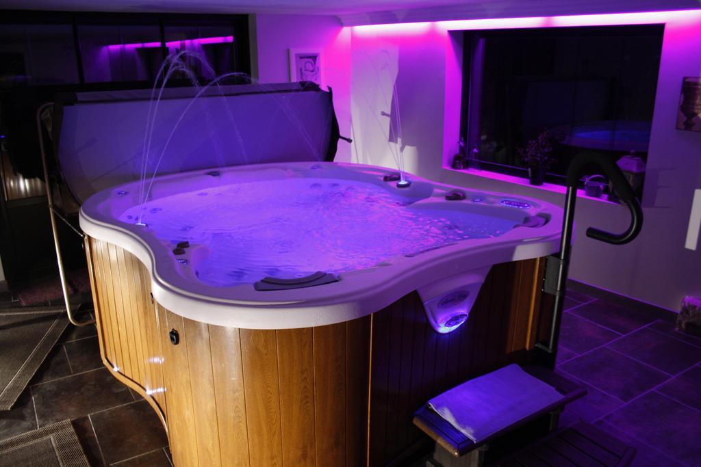 Le Bonheur A La Campagne Bed & Breakfast Lesmont ภายนอก รูปภาพ