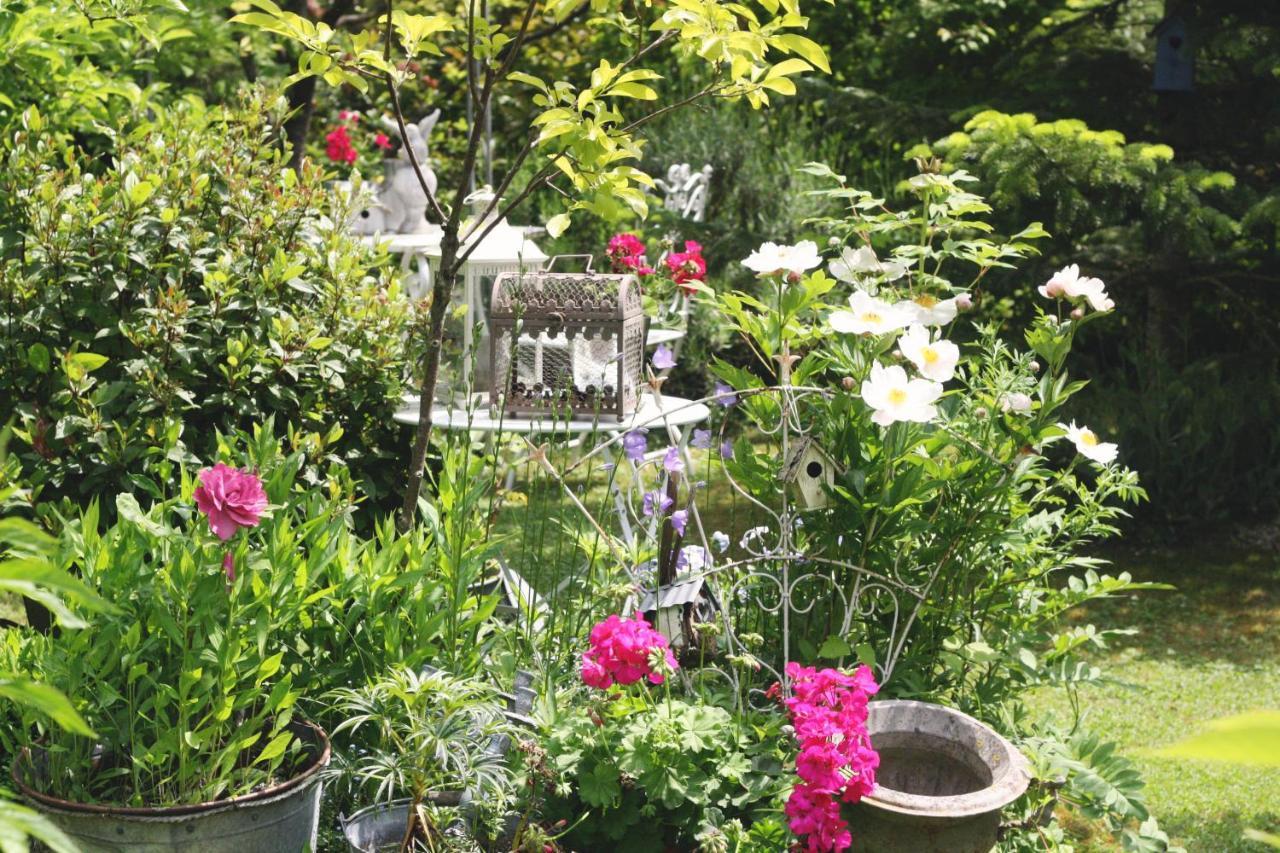 Le Bonheur A La Campagne Bed & Breakfast Lesmont ภายนอก รูปภาพ